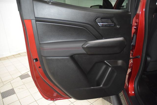 2024 Chevrolet Colorado 4WD Crew Cab Z71 - 23016714 - 36