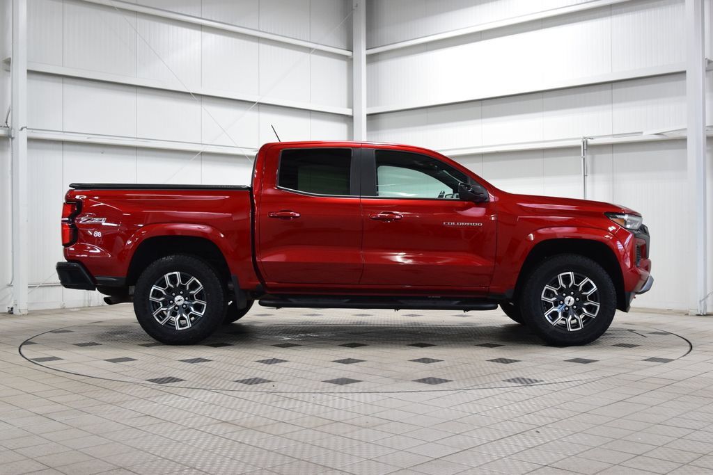 2024 Chevrolet Colorado 4WD Crew Cab Z71 - 23016714 - 7