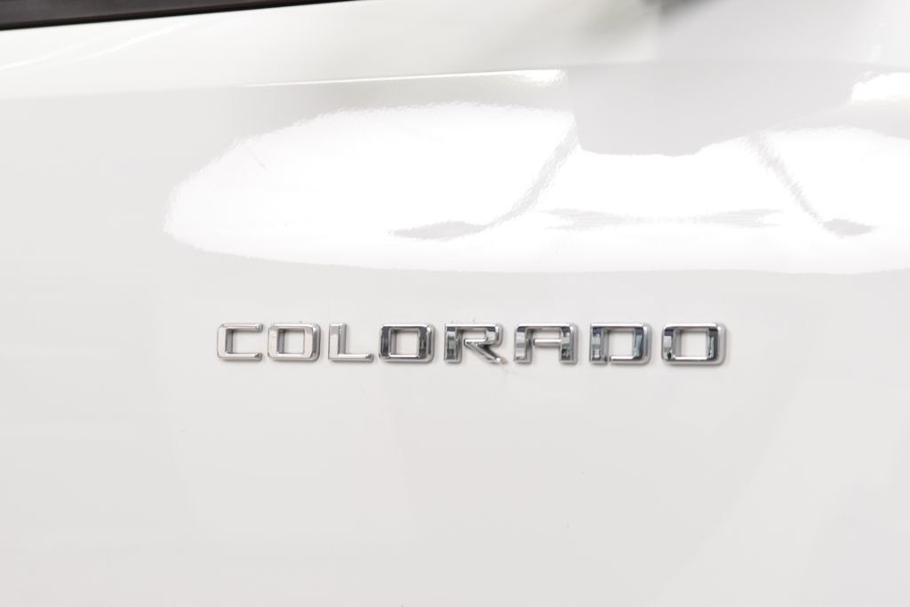 2024 Chevrolet Colorado 4WD Crew Cab Z71 - 23022175 - 15