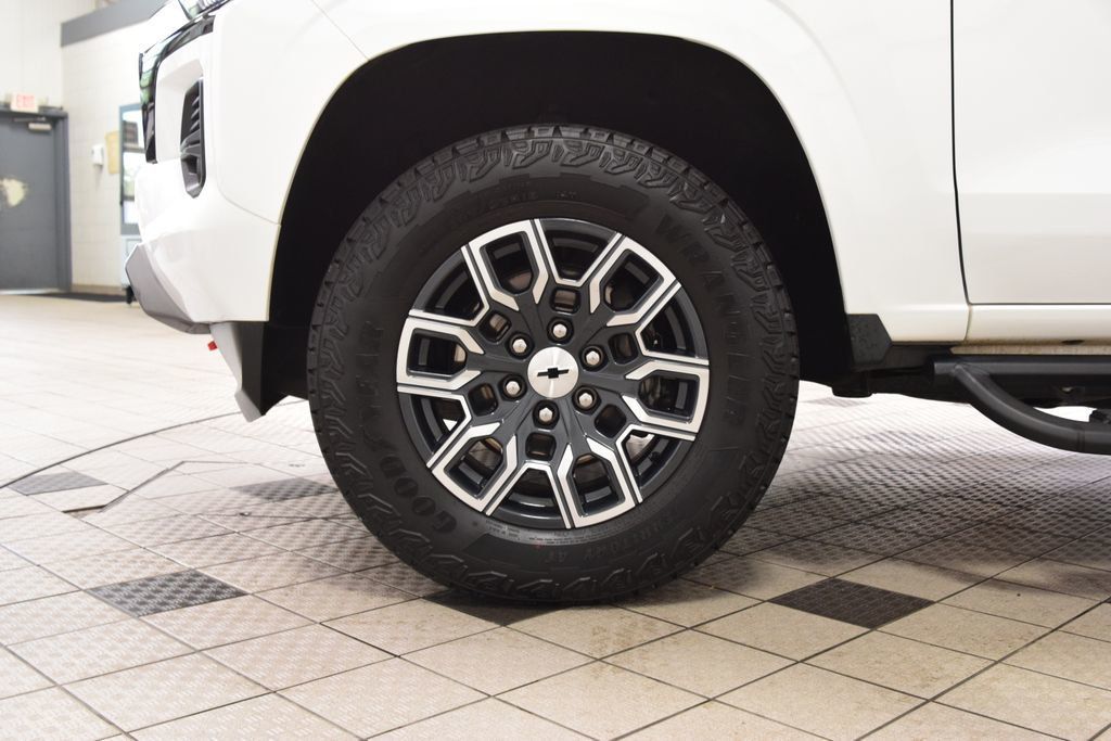 2024 Chevrolet Colorado 4WD Crew Cab Z71 - 23022175 - 26
