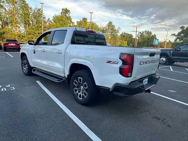 2024 Chevrolet Colorado 4WD Crew Cab Z71 - 23022175 - 3