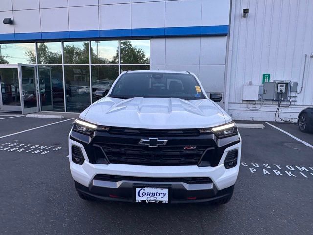 2024 Chevrolet Colorado 4WD Crew Cab Z71 - 23022175 - 7