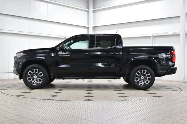 2024 Chevrolet Colorado 4WD Crew Cab Z71 - 23043655 - 3