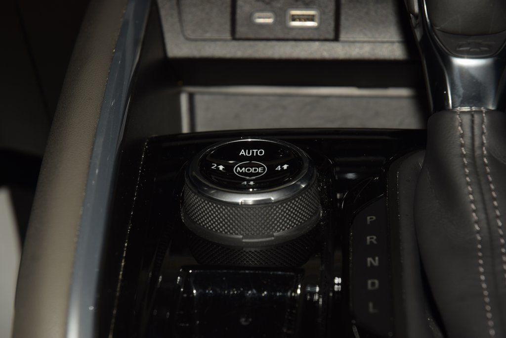 2024 Chevrolet Colorado 4WD Crew Cab ZR2 - 22986159 - 34