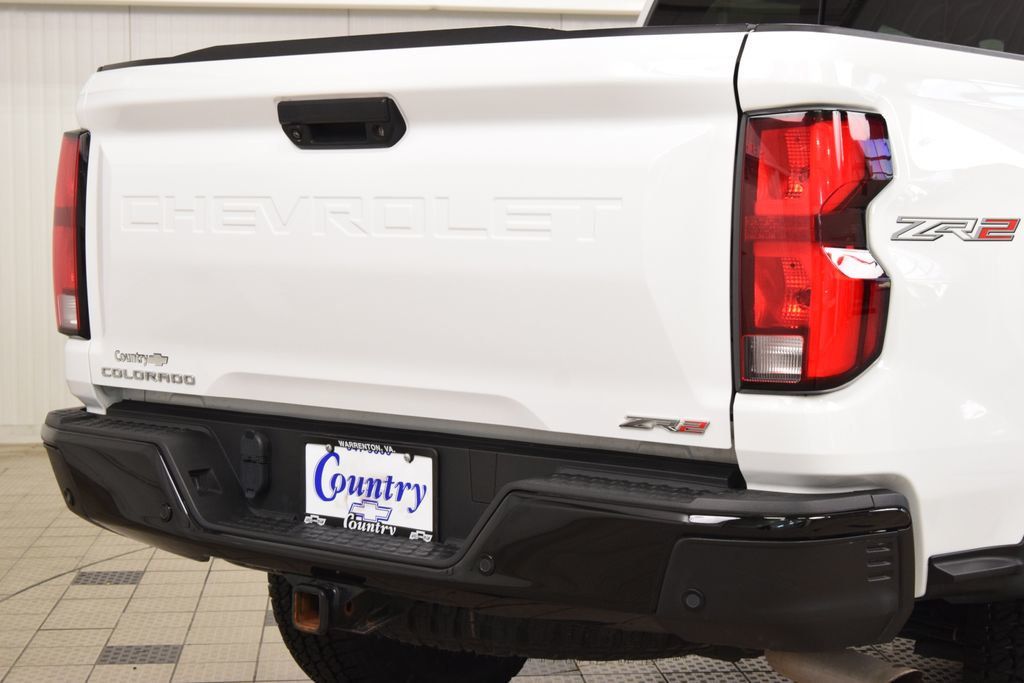 2024 Chevrolet Colorado 4WD Crew Cab ZR2 - 23073553 - 22