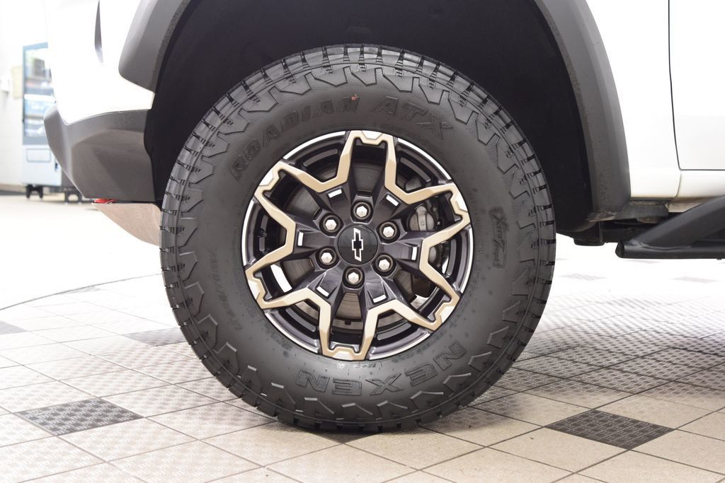 2024 Chevrolet Colorado 4WD Crew Cab ZR2 - 23073553 - 29