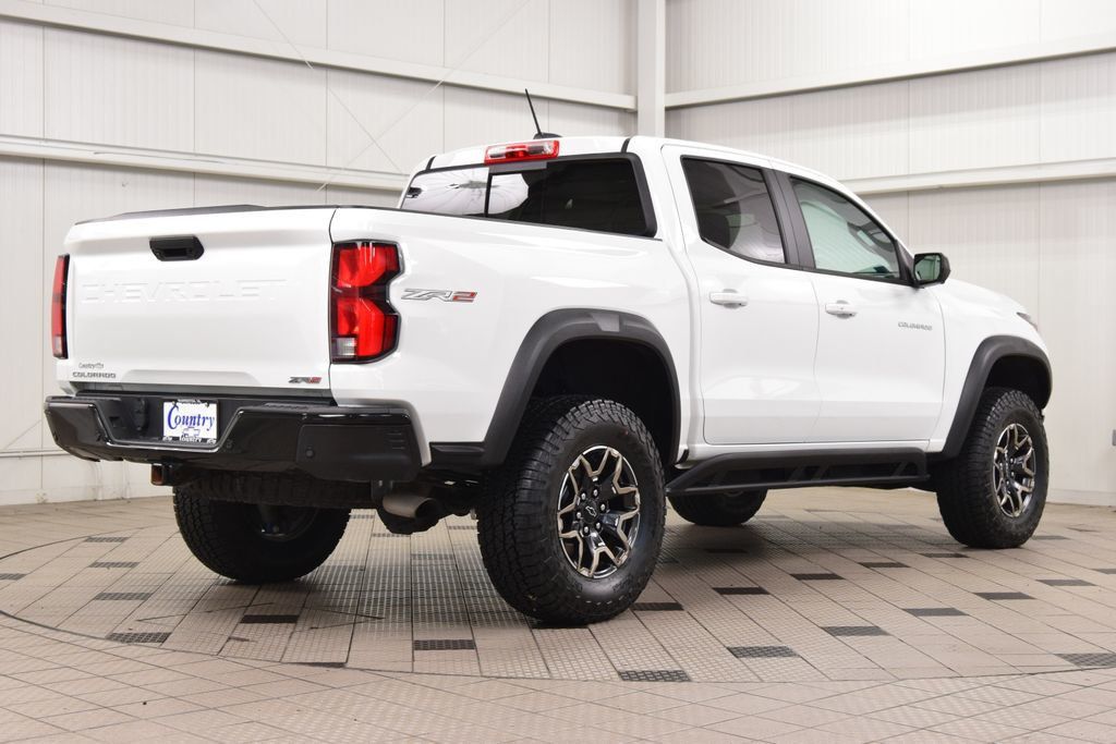 2024 Chevrolet Colorado 4WD Crew Cab ZR2 - 23073553 - 7