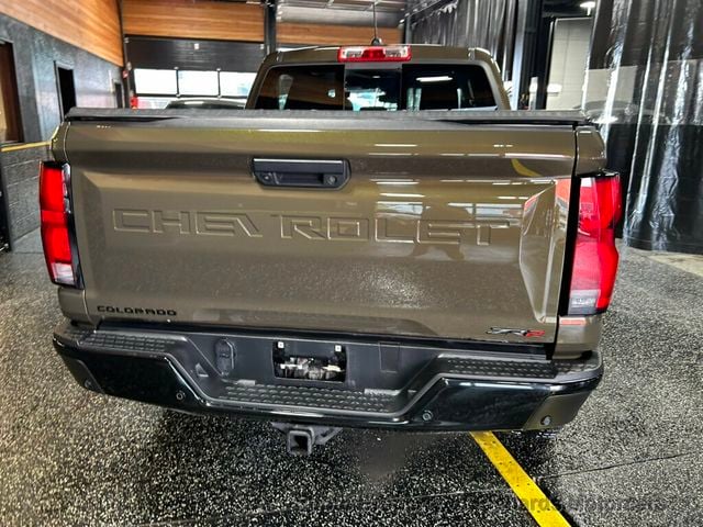 2024 Chevrolet Colorado 4WD Crew Cab ZR2 - 23060200 - 2