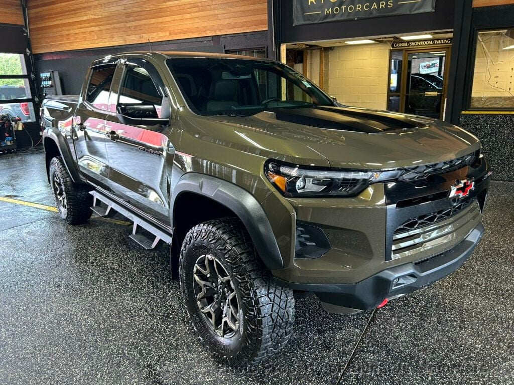 2024 Chevrolet Colorado 4WD Crew Cab ZR2 - 23060200 - 7