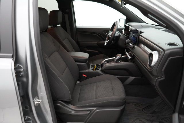 2024 Chevrolet Colorado LT - 23090860 - 45
