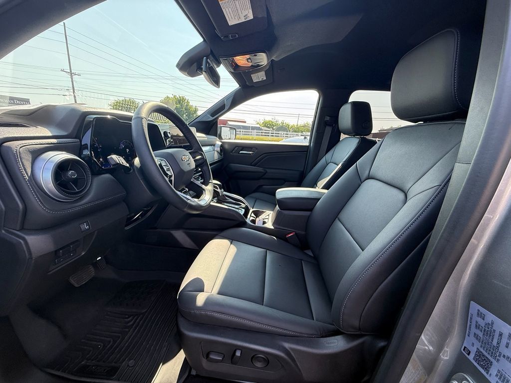 2024 Chevrolet Colorado LT - 23064370 - 18