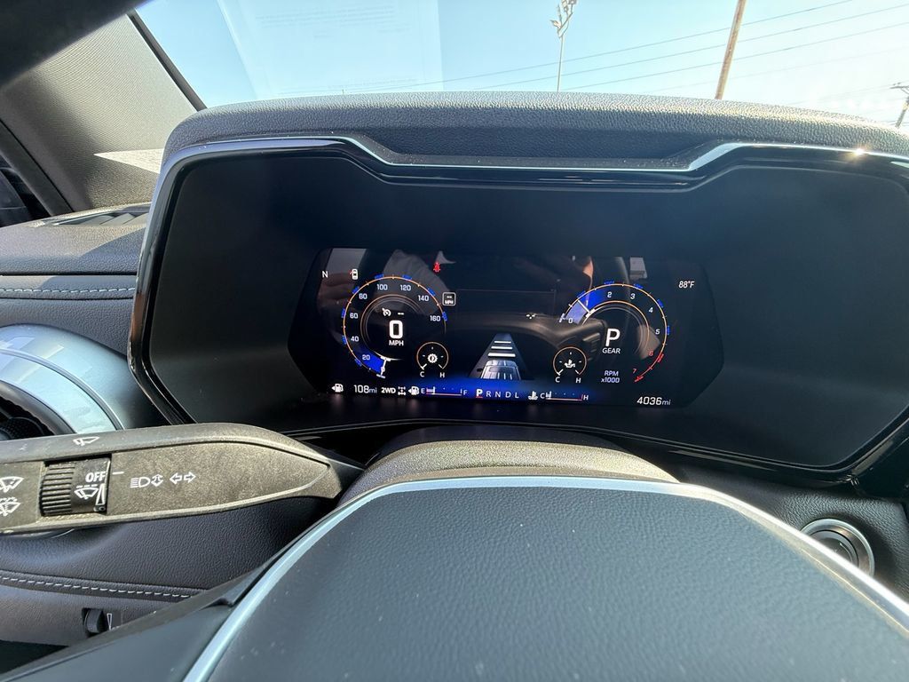 2024 Chevrolet Colorado LT - 23064370 - 24