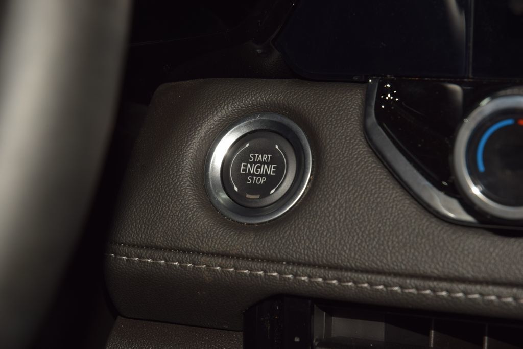 2024 Chevrolet Colorado LT - 23064370 - 36