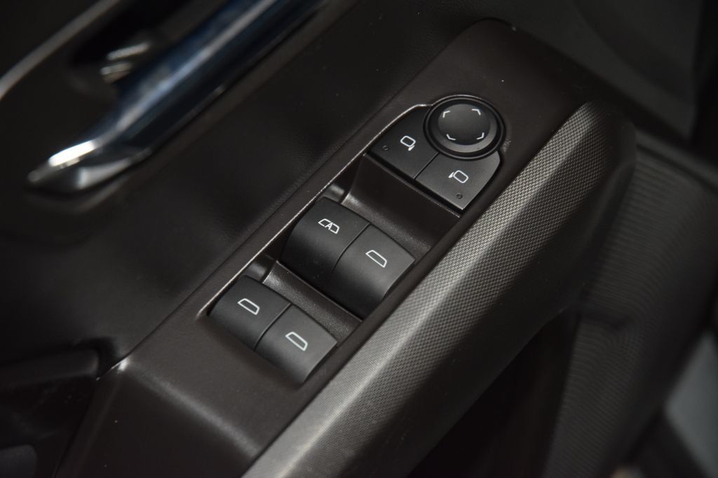 2024 Chevrolet Colorado LT - 23064370 - 48