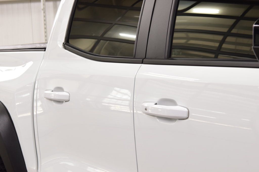 2024 Chevrolet Colorado ZR2 Bison - 23094052 - 15