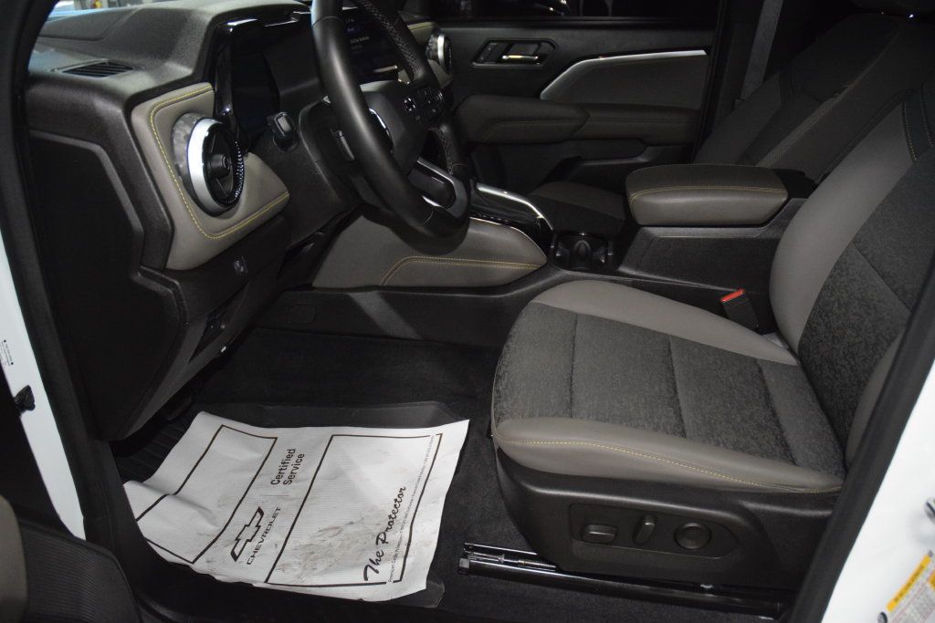 2024 Chevrolet Colorado ZR2 Bison - 23094052 - 37