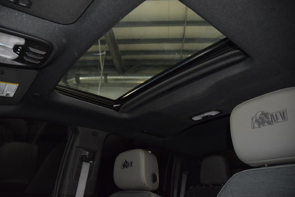 2024 Chevrolet Colorado ZR2 Bison - 23094052 - 40