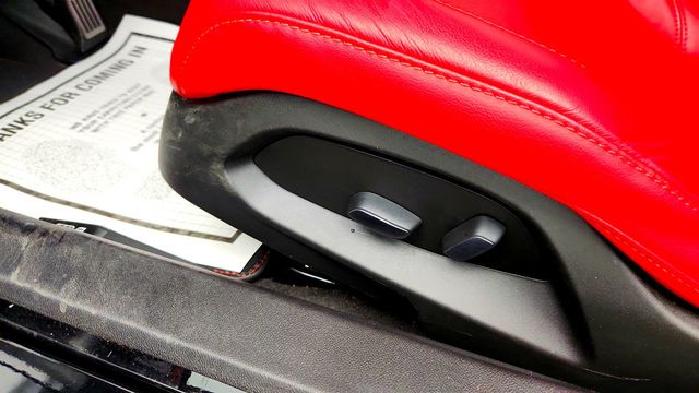 2024 Chevrolet Corvette 2dr Stingray Convertible w/1LT, Perf. Exhaust & Upgraded Wheels - 23003335 - 11