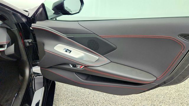 2024 Chevrolet Corvette 2dr Stingray Convertible w/1LT, Perf. Exhaust & Upgraded Wheels - 23003335 - 25