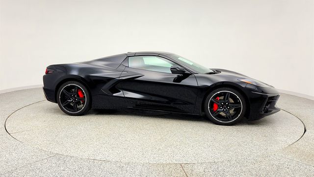 2024 Chevrolet Corvette 2dr Stingray Convertible w/1LT, Perf. Exhaust & Upgraded Wheels - 23003335 - 3
