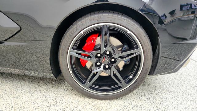 2024 Chevrolet Corvette 2dr Stingray Convertible w/1LT, Perf. Exhaust & Upgraded Wheels - 23003335 - 8