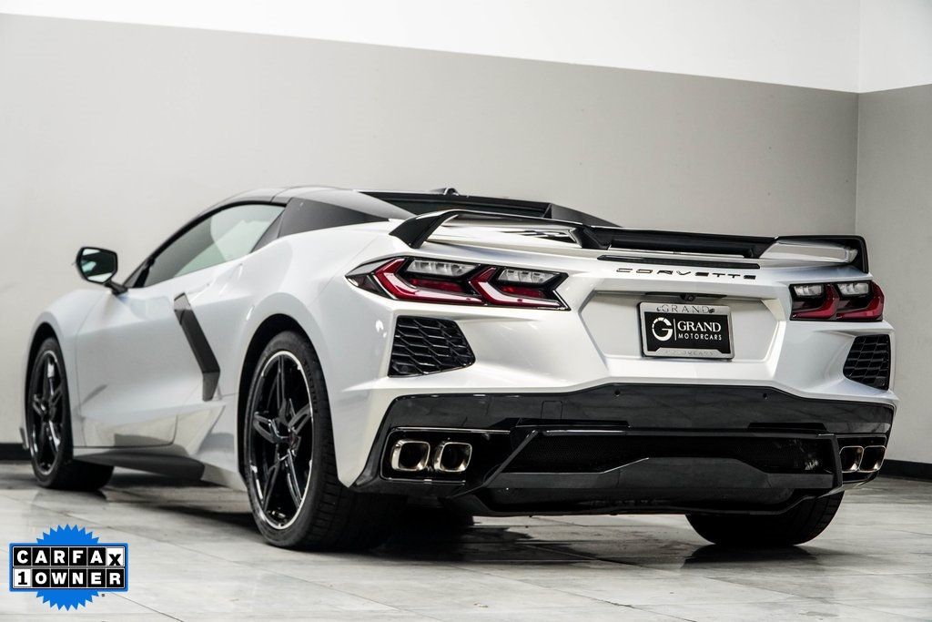 2024 Chevrolet Corvette Stingray Convertible 3LT photo 8