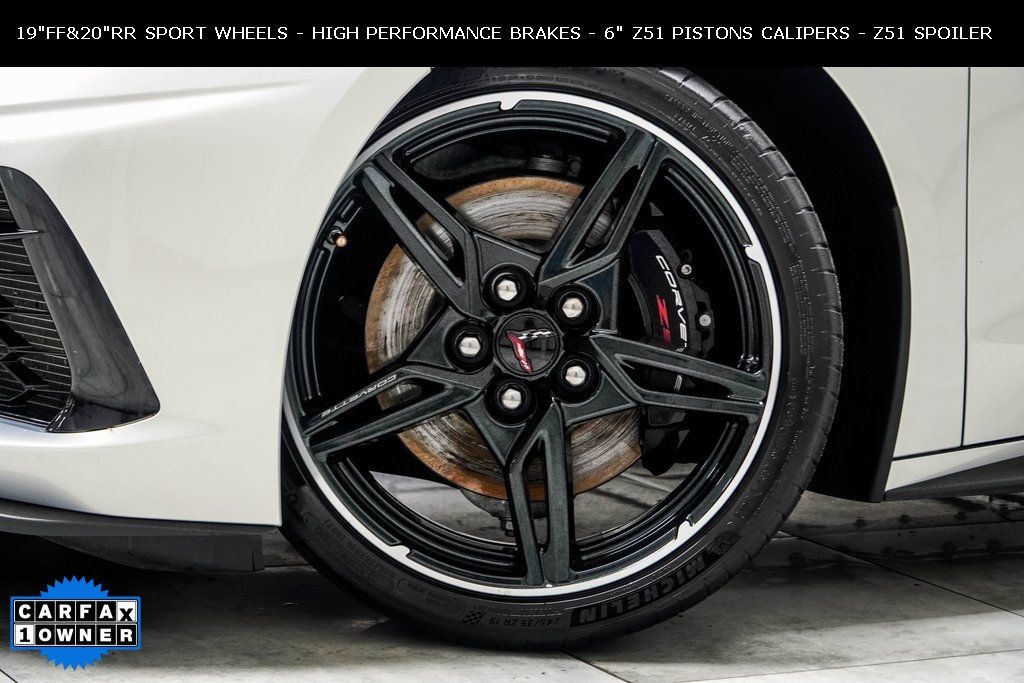 2024 Chevrolet Corvette Stingray Convertible 3LT photo 3