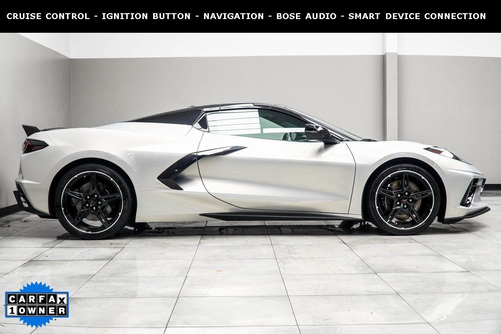 2024 Chevrolet Corvette Stingray Convertible 3LT photo 2