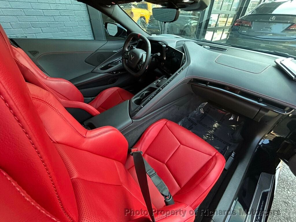2024 Chevrolet Corvette Stingray Coupe 1LT photo 21
