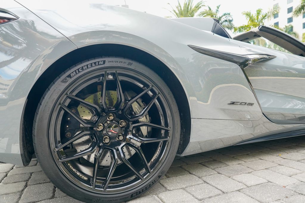 2024 Chevrolet Corvette 2dr Z06 Convertible w/3LZ - 22983455 - 29