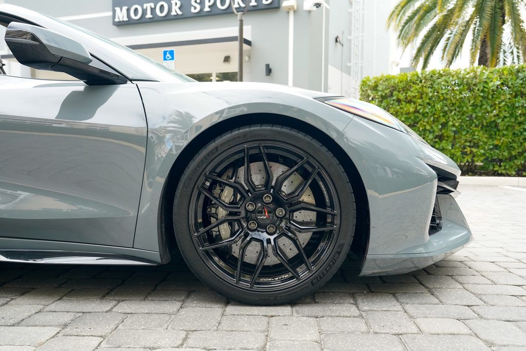 2024 Chevrolet Corvette 2dr Z06 Convertible w/3LZ - 22983455 - 33