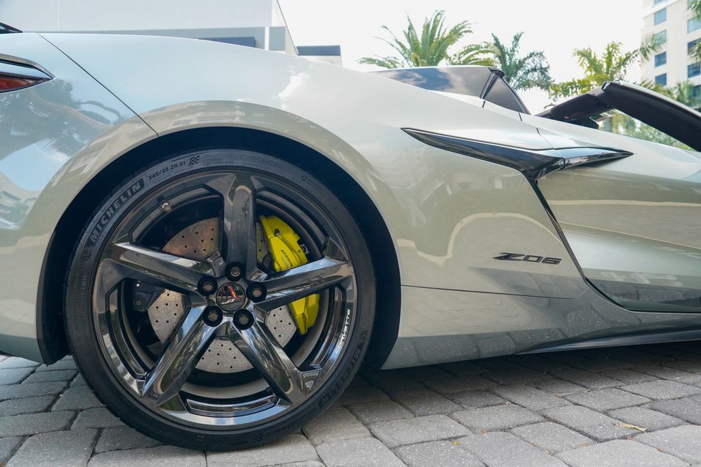 2024 Chevrolet Corvette 2dr Z06 Convertible w/3LZ - 22984703 - 29