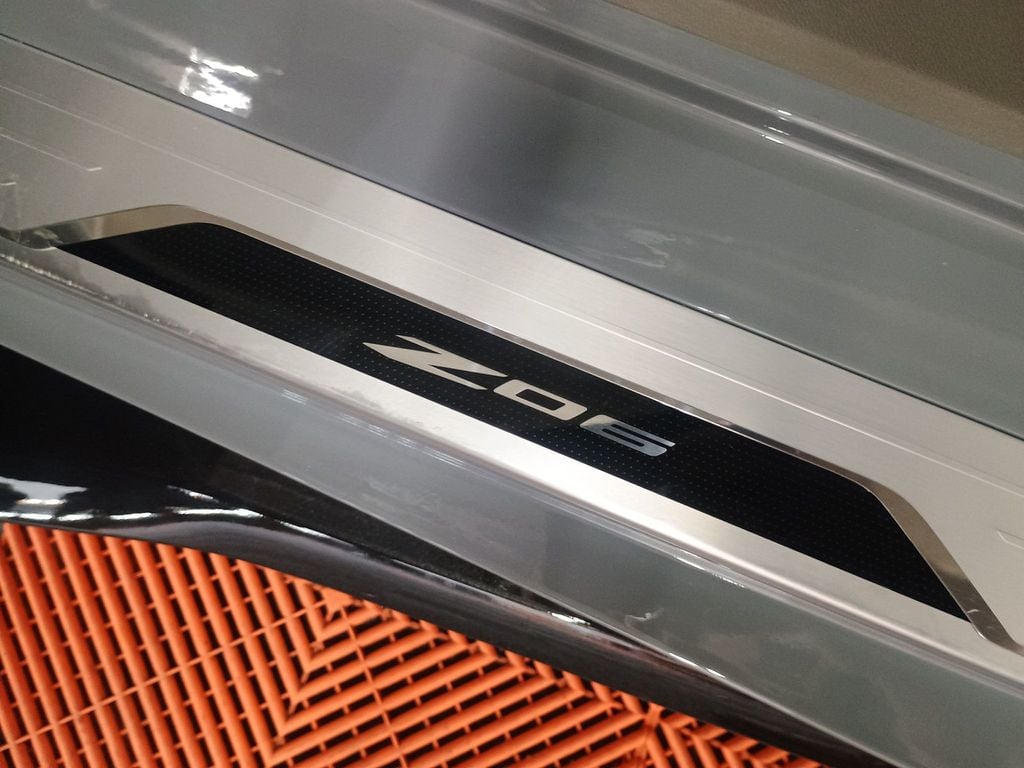 2024 Chevrolet Corvette 2dr Z06 Convertible w/3LZ Clean Carfax Florida Car - 22972038 - 19