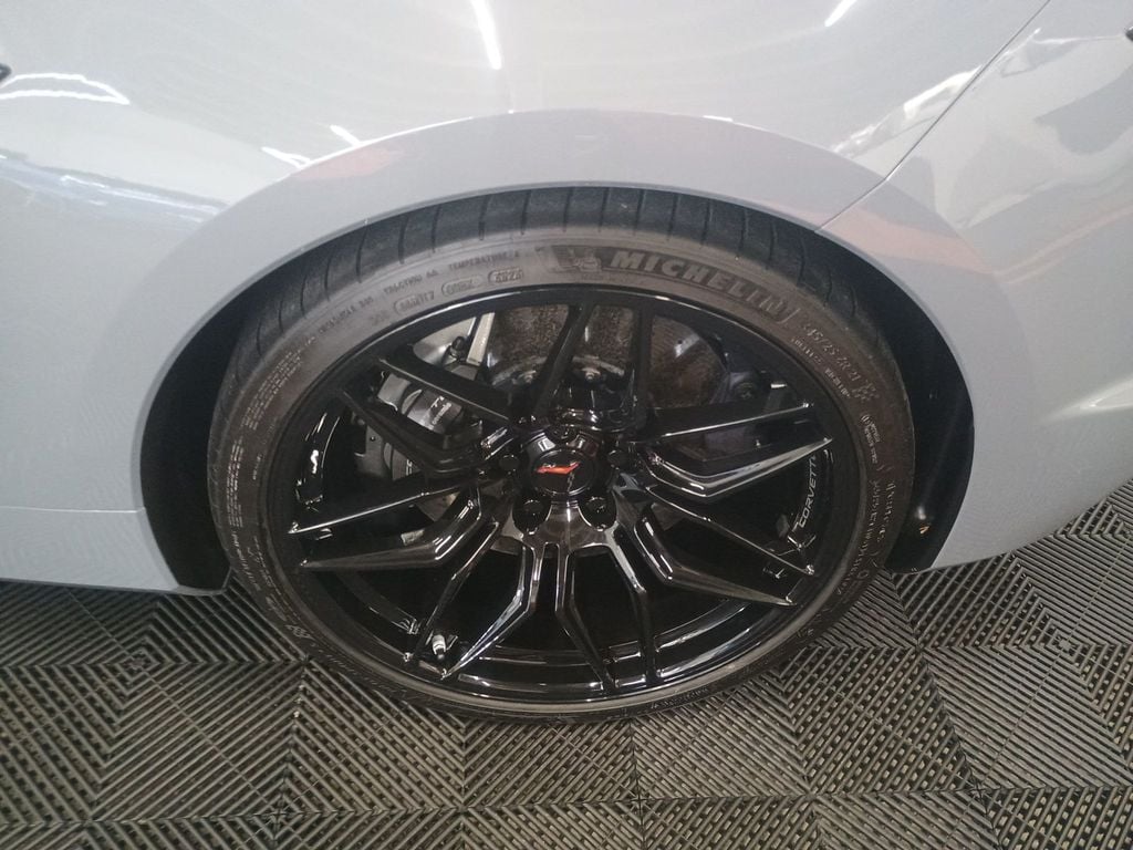 2024 Chevrolet Corvette 2dr Z06 Convertible w/3LZ Clean Carfax Florida Car - 22972038 - 34