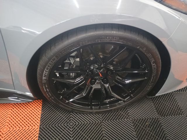 2024 Chevrolet Corvette 2dr Z06 Convertible w/3LZ Clean Carfax Florida Car - 22972038 - 36