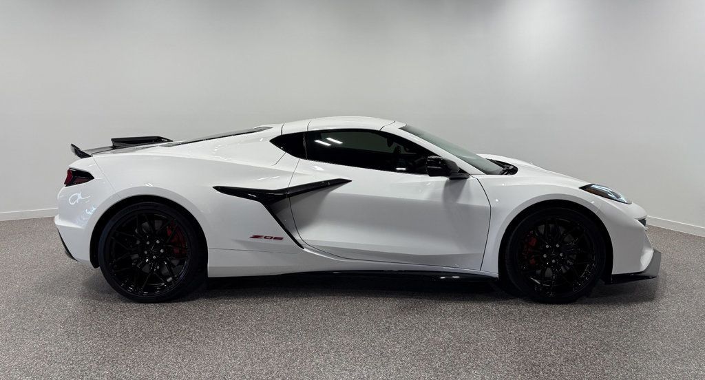 2024 Chevrolet Corvette 2dr Z06 Coupe w/3LZ - 23047154 - 44