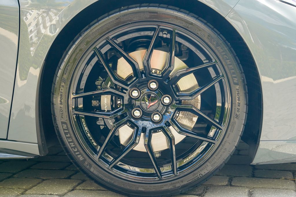 2024 Chevrolet Corvette 2dr Z06 Coupe w/3LZ - 22973304 - 34