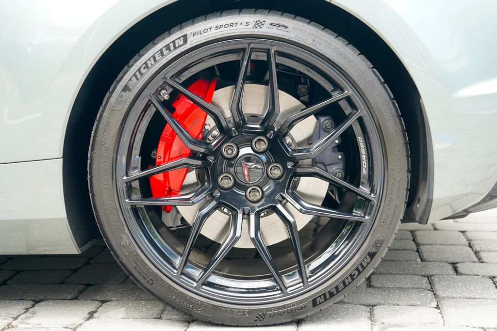 2024 Chevrolet Corvette 2dr Z06 Coupe w/3LZ - 22998032 - 16
