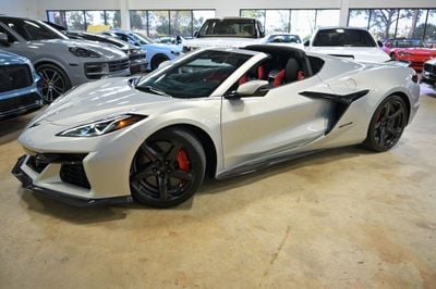 2024 Chevrolet Corvette - 1G1YF2D30R5603606