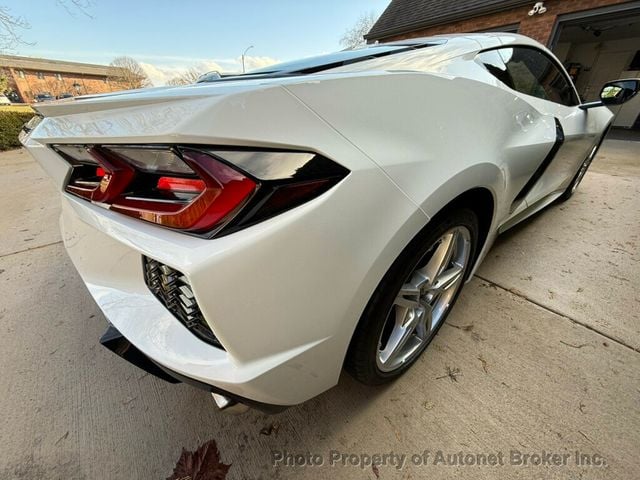 2024 Chevrolet Corvette CLEAN AND RESPECTABLE! - 22712333 - 3