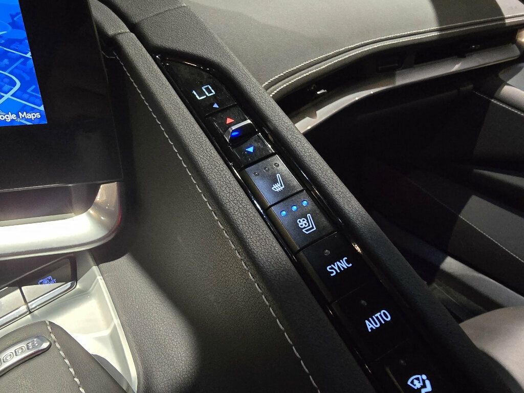 2024 Chevrolet Corvette LocalTrade/2LT/LaneKeepAssist/HeadUpDisplay/RemoteStart/HtdSeats - 23092994 - 9