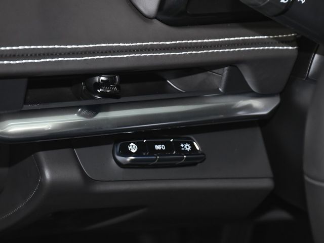 2024 Chevrolet Corvette Stingray - 22876657 - 21