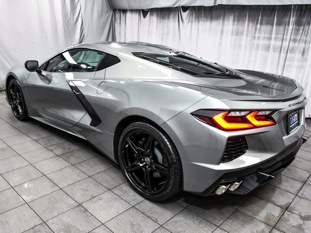 2024 Chevrolet Corvette Stingray 3LT photo 5