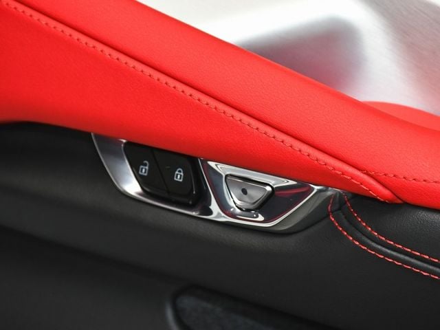 2024 Chevrolet Corvette Stingray - 22934759 - 16