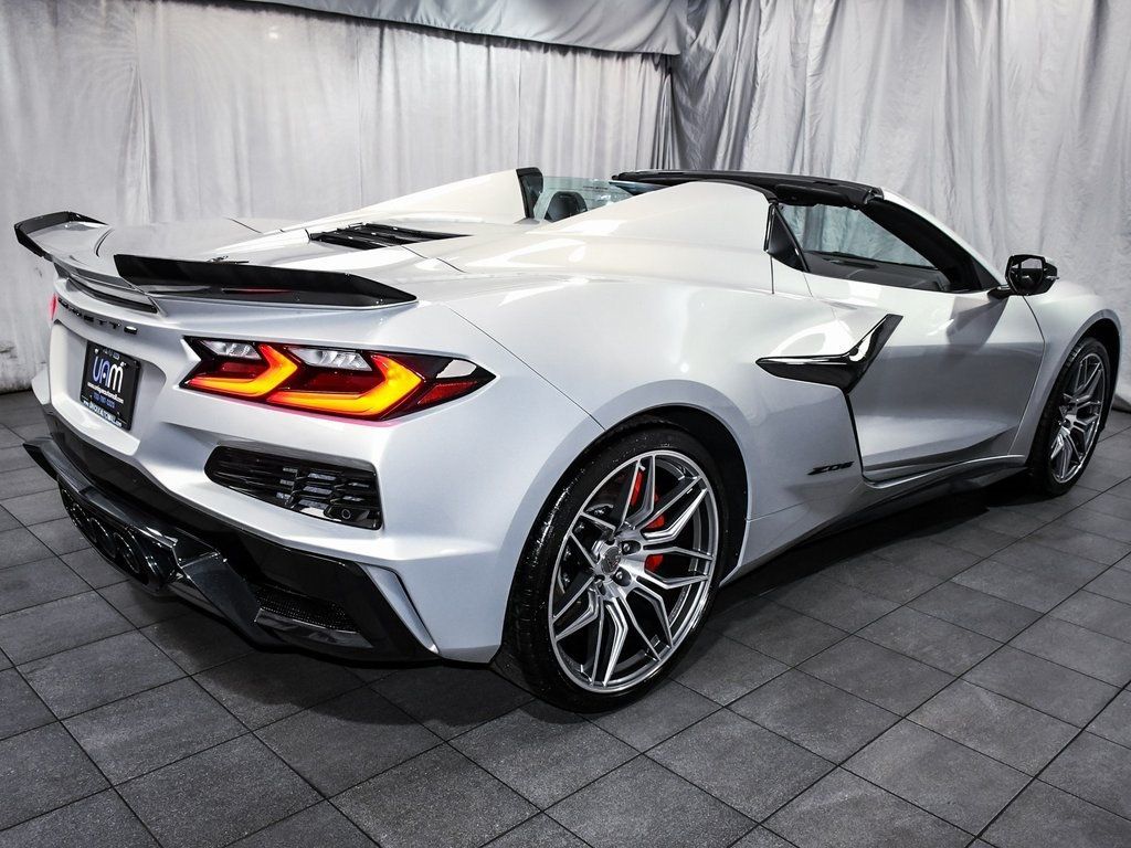 2024 Chevrolet Corvette Z06 2LZ Convertible photo 7