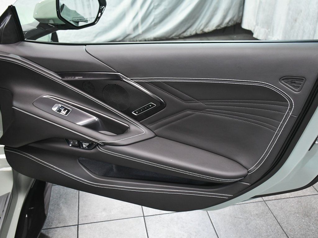 2024 Chevrolet Corvette Z06 3LZ Convertible photo 13