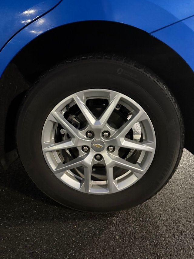 2024 Chevrolet Equinox FWD 4dr LT w/1LT - 22970329 - 19