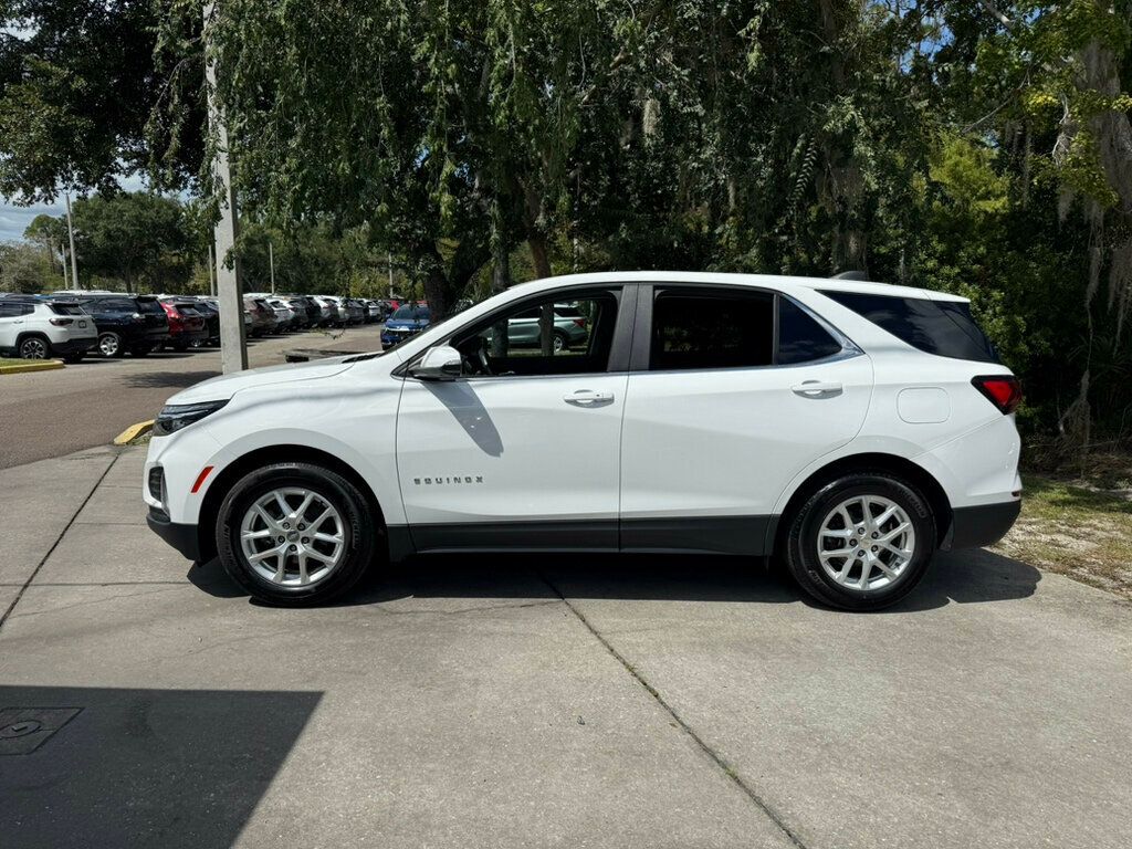 2024 Chevrolet Equinox photo 2