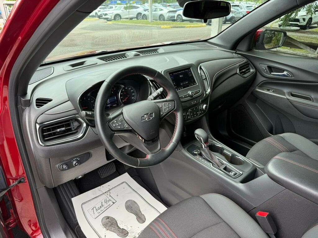 2024 Chevrolet Equinox RS photo 3