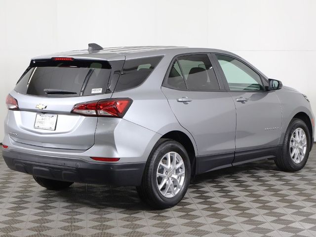 2024 Chevrolet Equinox LS - 22930649 - 8